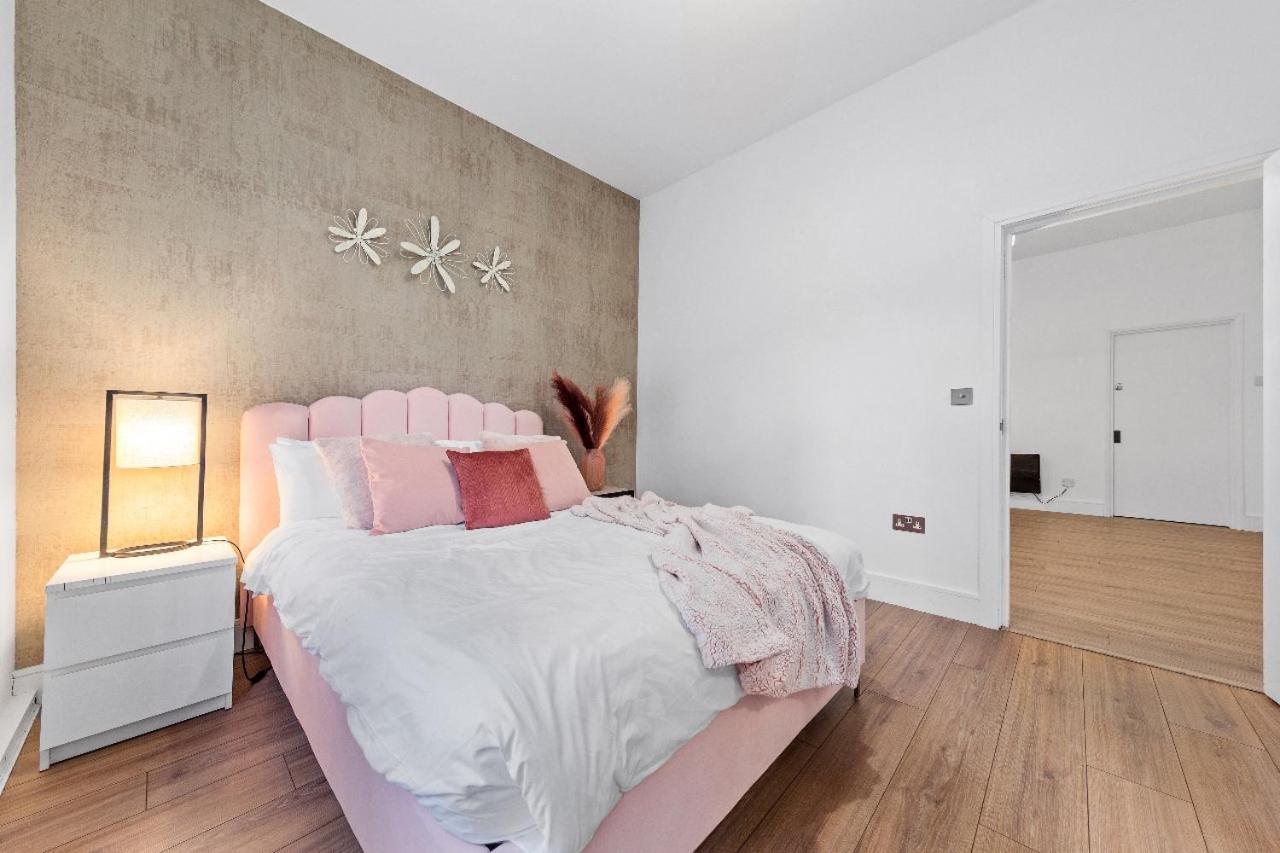 Majestic 2 Bedroom In Knightsbridge Hydepark Kb70 London Exterior photo